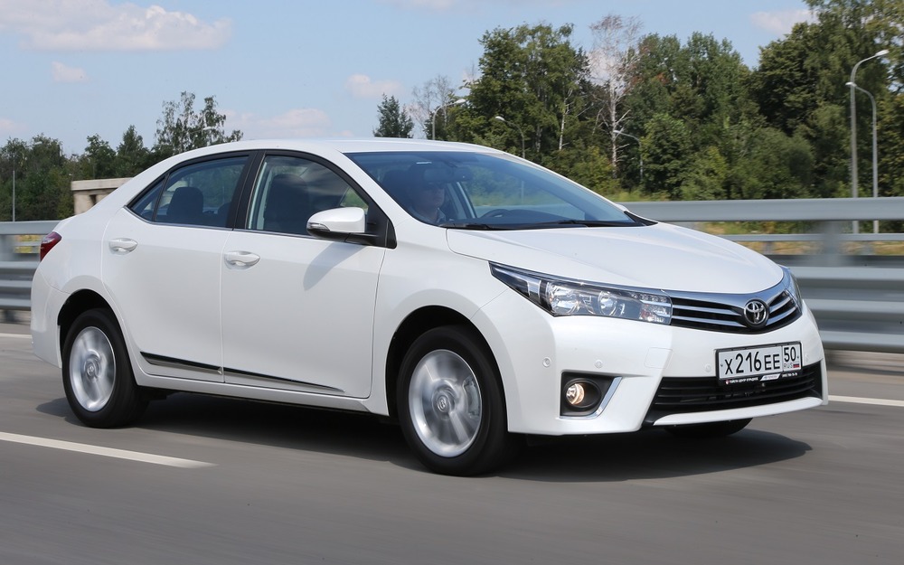 Toyota Corolla 11-й генерации, выпускавшейся с 2013 по 2019 годы