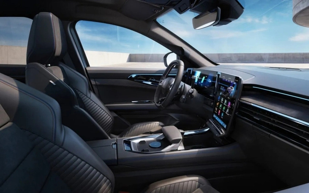 Интерьер Renault Rafale Hypnotic