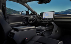 Интерьер Toyota bZ Woodland