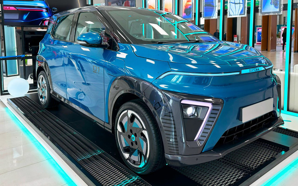 Три в одном: как устроен движок у Атома?