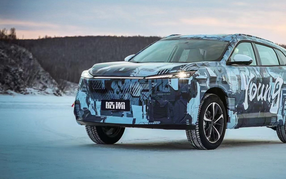 Dongfeng готовит молодежный кроссовер