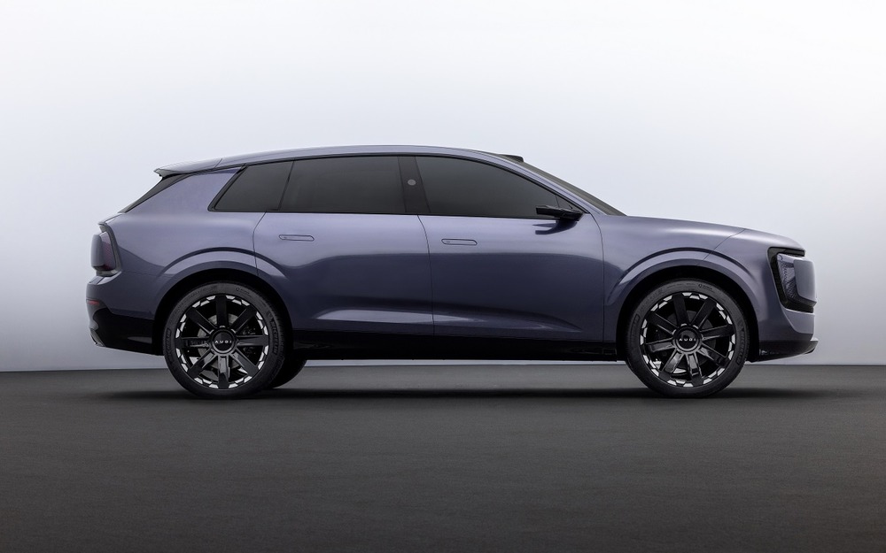 AUDI E7X