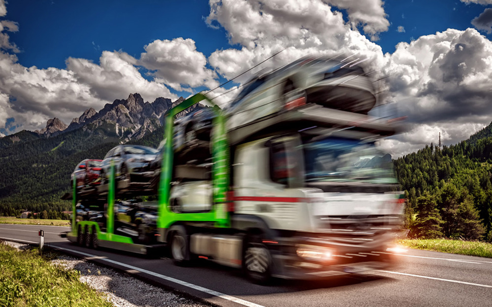 Выгодно всем: дилеры начали предлагать помощь в импорте авто из-за рубежа