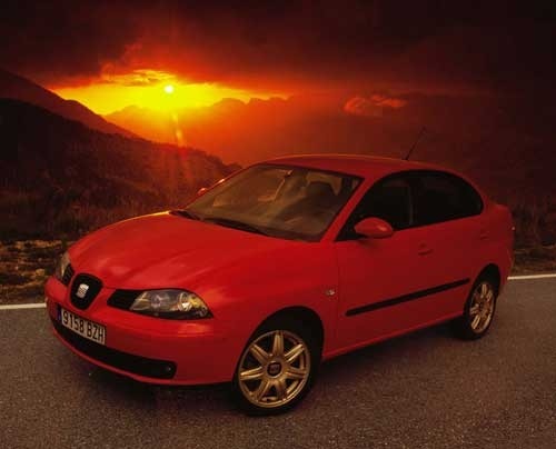 Seat Ibiza и Cordoba получили музыкальный руль