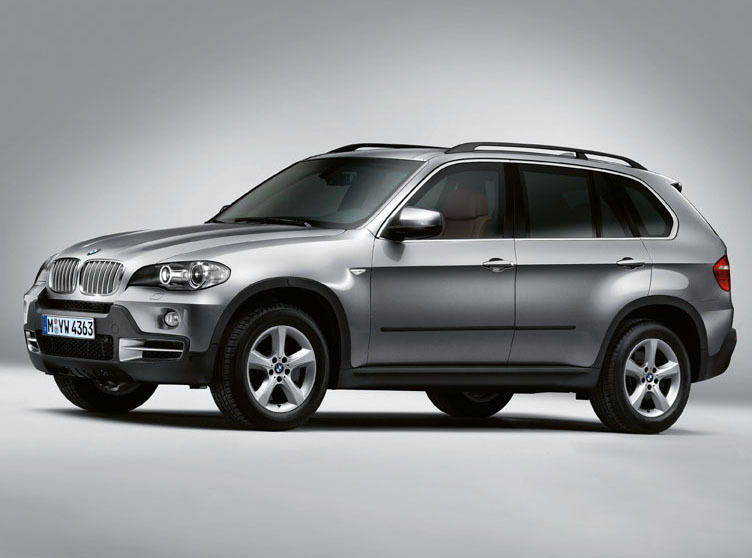BMW X5 Security покажут в Москве