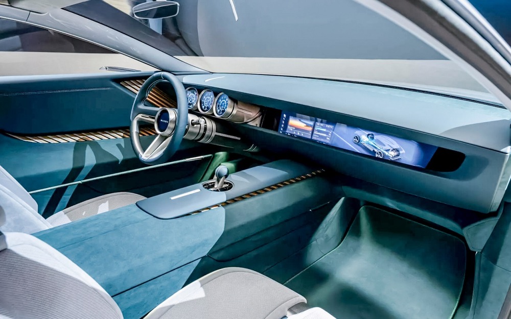 Интерьер Mazda Vision-X Coupe