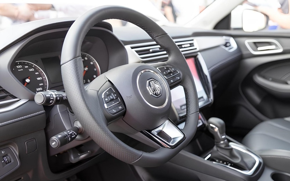 Готовятся к старту продаж: для автомобилей MG Motor в Россию завезли запчасти