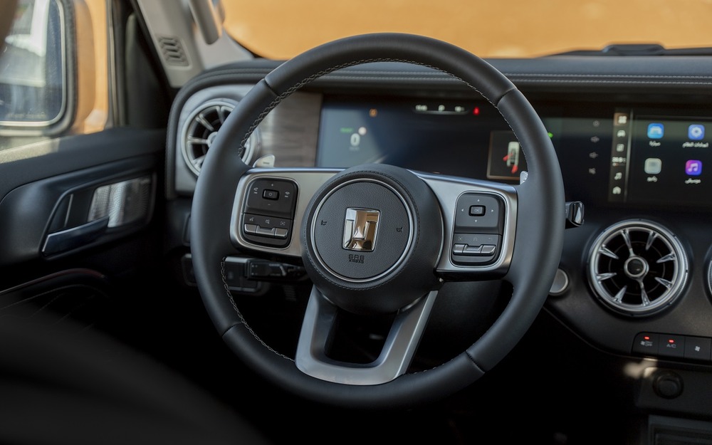 Интерьер Tank 300