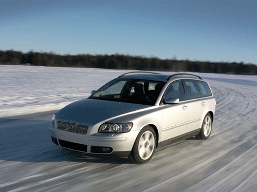 Стартовали продажи Volvo V50 T5 AWD