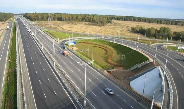 В 2011 г. на российские дороги потратят 700 млрд. руб.