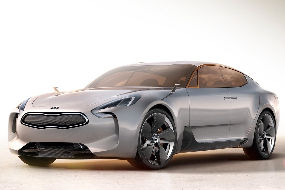 Kia выпустит стильный заднеприводный седан и расширит линию GT