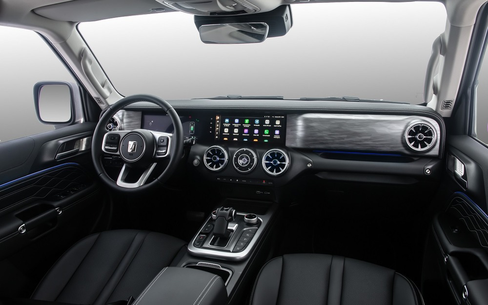 Интерьер Tank 300