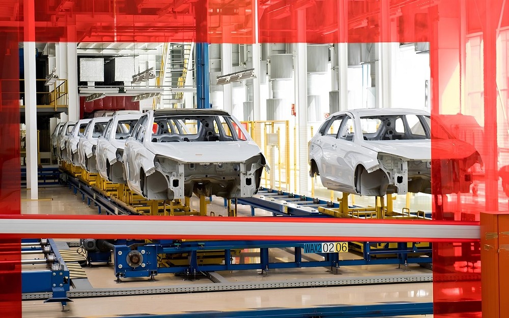 Готовится к выпуску новый кроссовер: АВТОВАЗ объяснил приостановку работы