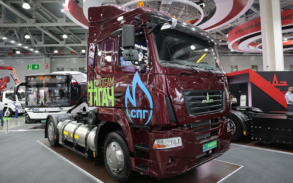МАЗ начал опытную эксплуатацию нового тягача - подробности!