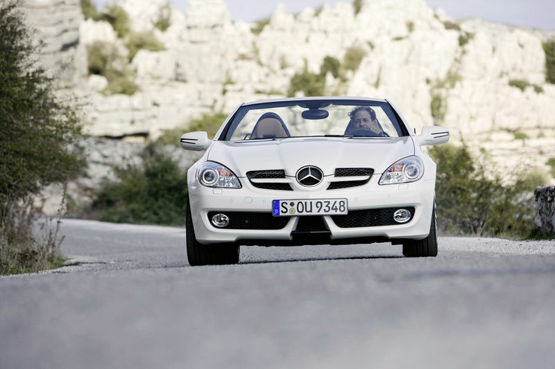 Официальные фотографии родстера Mercedes-Benz SLK
