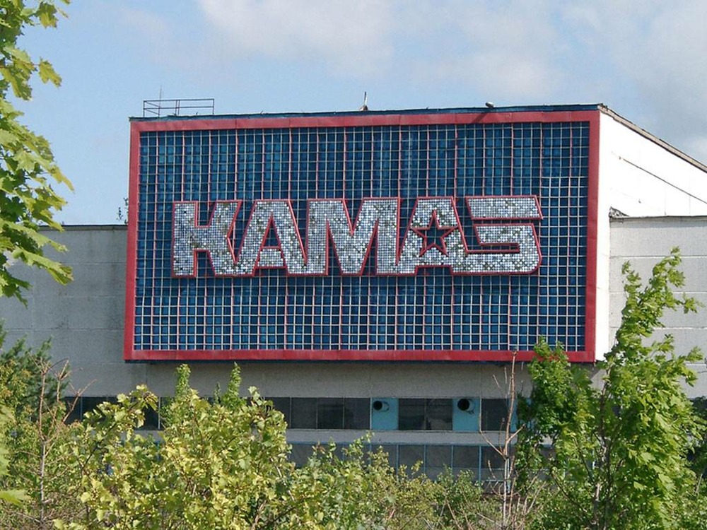 КАМАЗ засобирался в премиум-сегмент