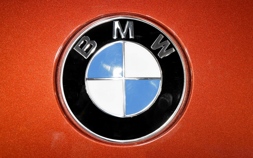 Российский автодилер требует от BMW 25 миллиардов рублей