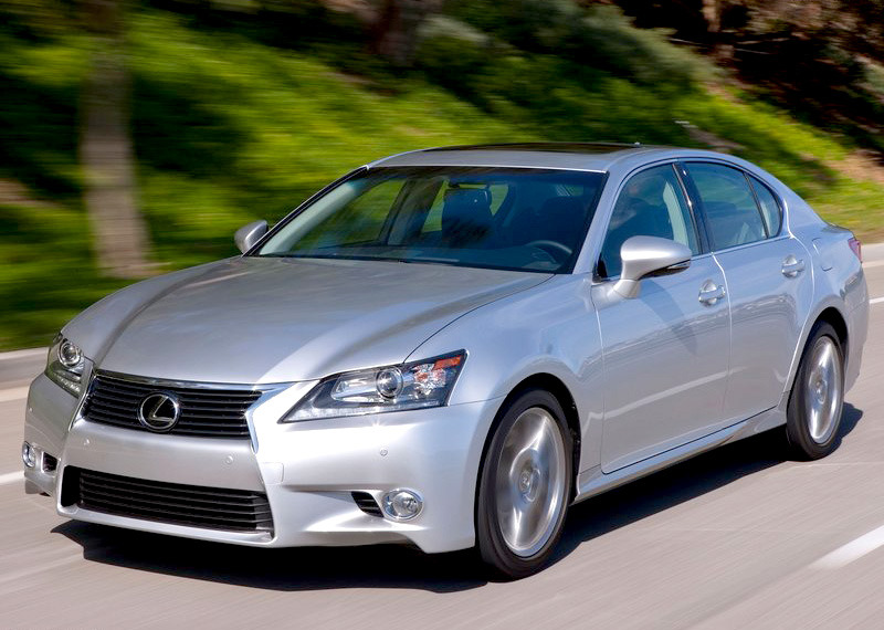 Новый Lexus GS появится в продаже 23 марта