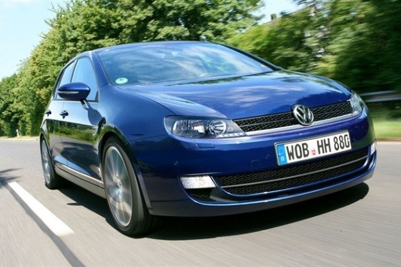 У переднеприводного хот-хэтча GTI будет электронно-управляемый блокируемый дифференциал, а не его имитация. С ним, говорят вольфсбургцы, «джи-ти-ай» проезжает трассу Нюрбургринг Нордшляйфе на 8 секунд быстрее