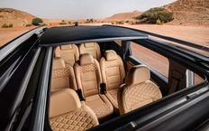 Geely везет в Россию новую партию 7-местных кроссоверов