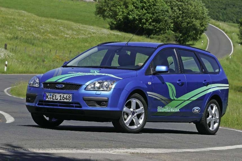 Ford переводит автопарк на спирт