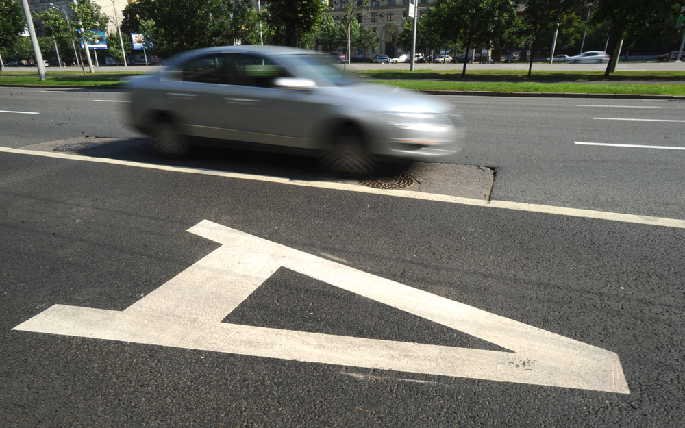 В Госдуме хотят изменить пункт ПДД о выделенках