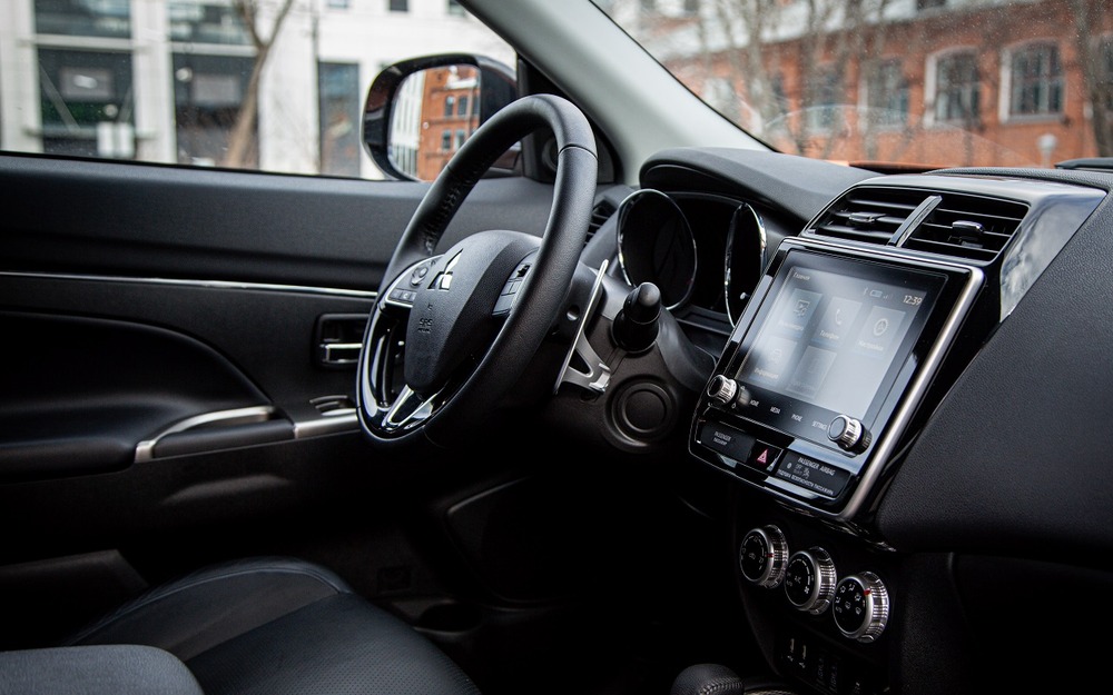Интерьер Mitsubishi ASX