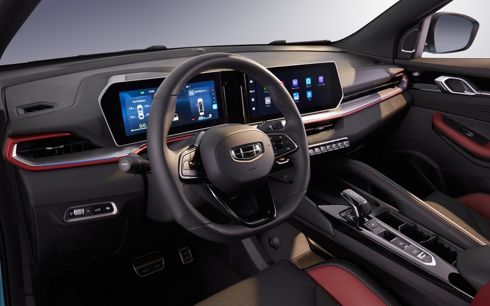 Интерьер Geely Coolray