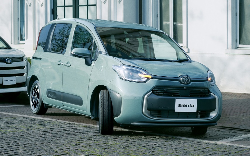 Toyota Sienta
