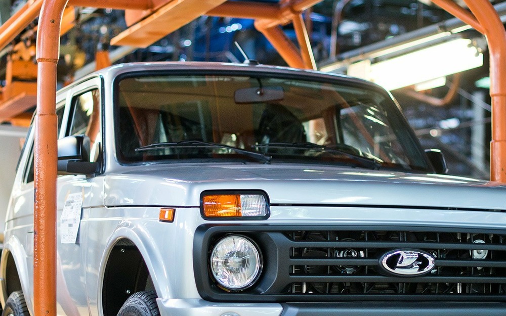 Lada Niva Legend