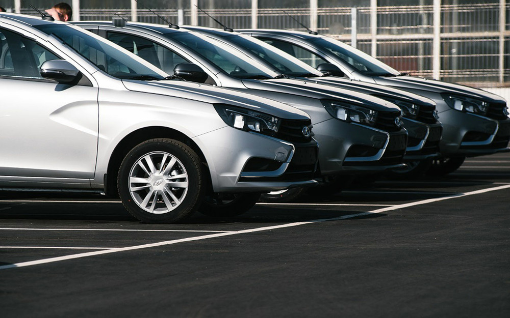 Российскому авторынку прогнозируют падение 50%