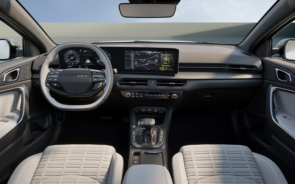 Интерьер Kia XCeed 2027