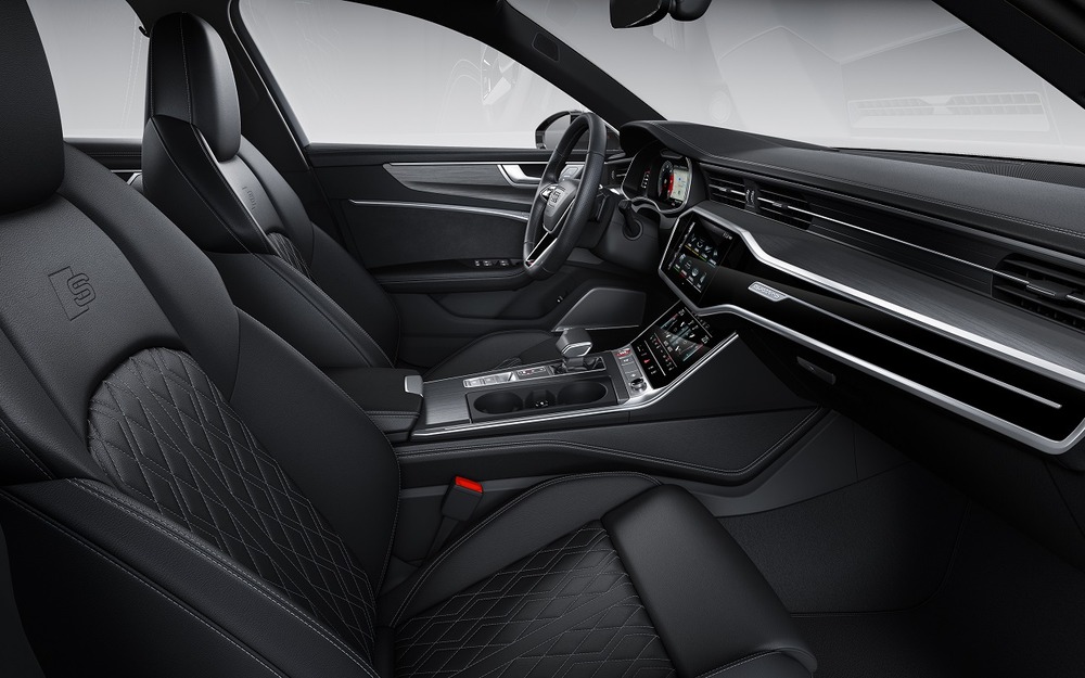 Интерьер Audi S6