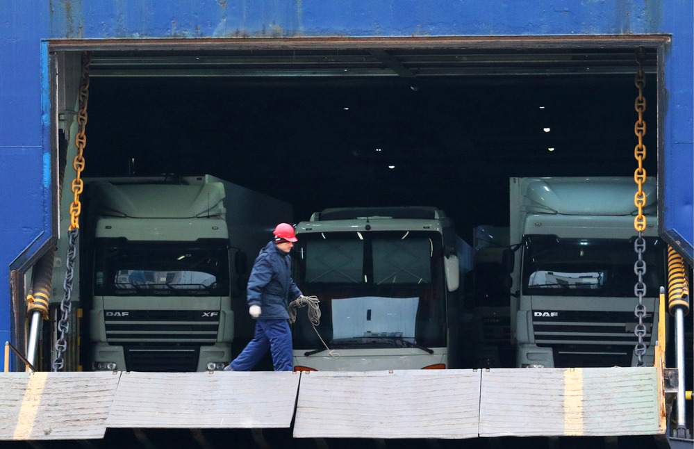 Россия налаживает паромное сообщение в обход Польши