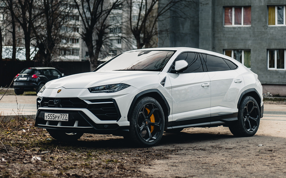 Невероятно, но факт - россияне стали реже покупать люксовые автомобили