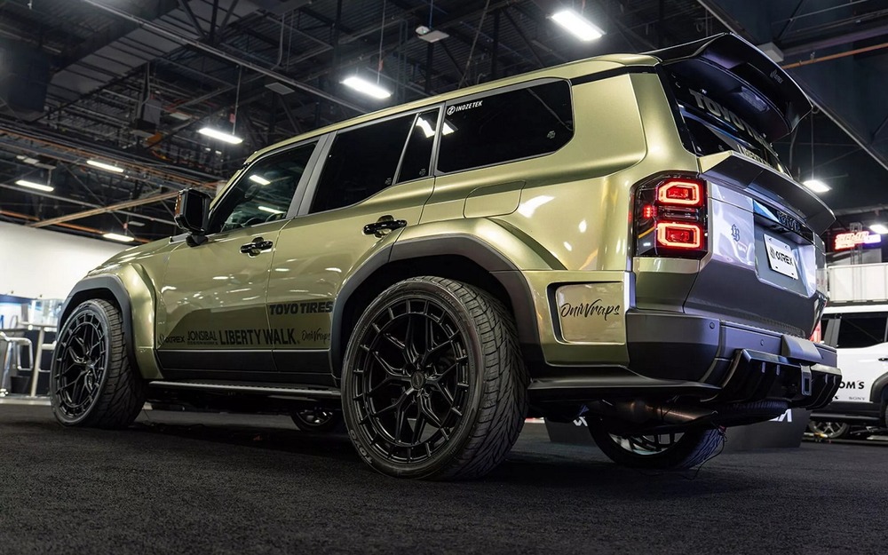 Toyota Land Cruiser 250 by Liberty Walk and Alpharex