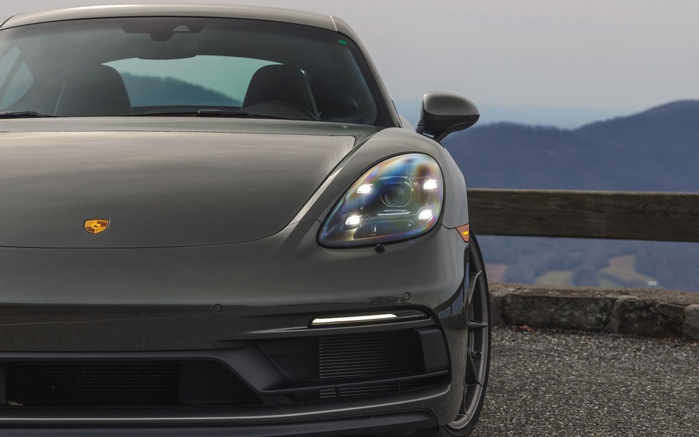 Porsche 718 Boxster