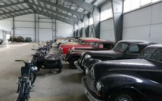 В РФ продают огромную коллекцию старинных машин - цена интересная!