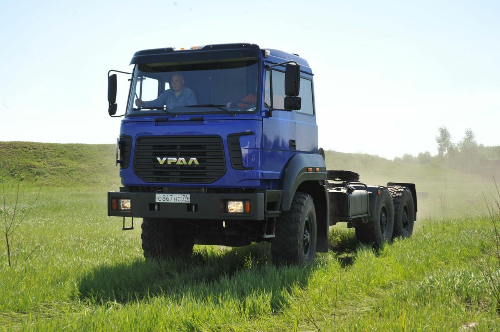 Ural M