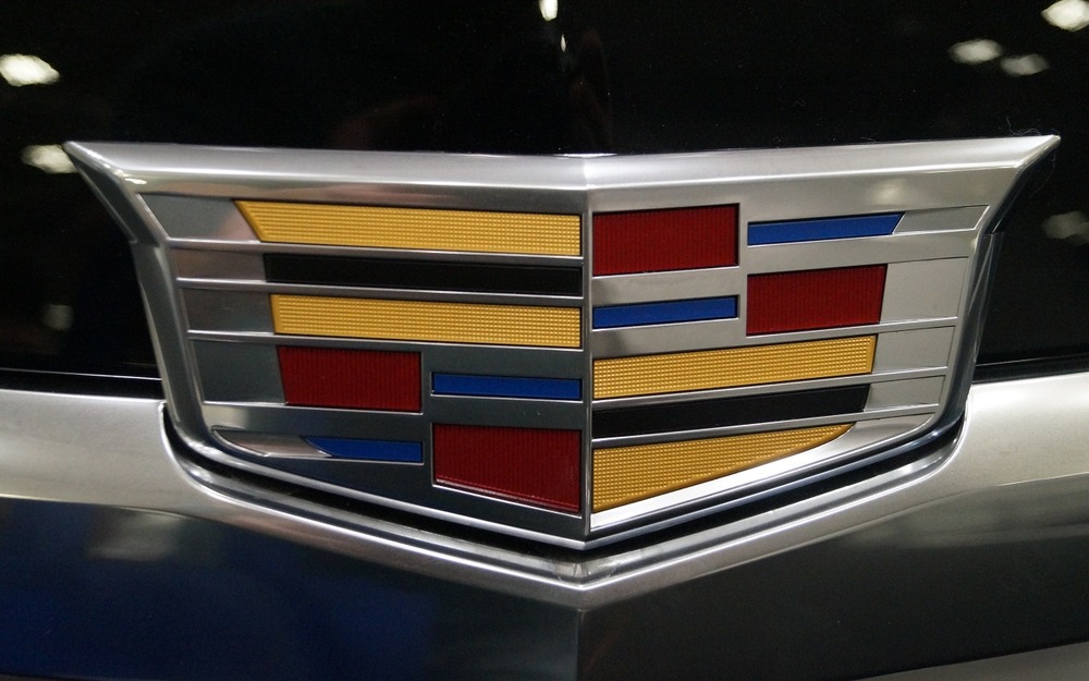 Cadillac отзывает 30 тысяч электромобилей: причины