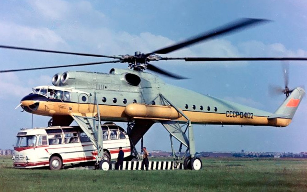 Тяжелый вертолет Ми-10