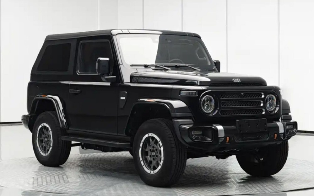 «Китайский УАЗ» в двухдверном кузове - первые фото!