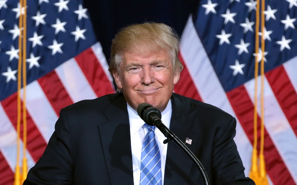 Фанат скорости, мощи и роскоши: что в гараже президента Трампа (фотоподборка)