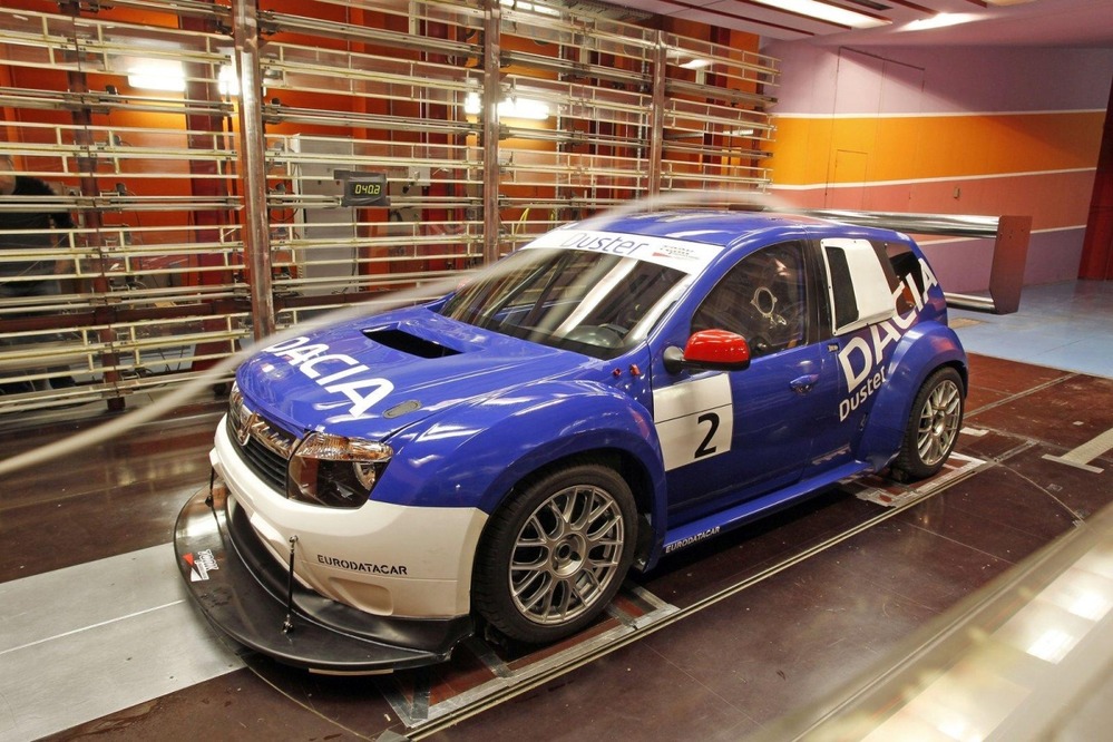 Dacia Duster покорит гору Пайкс-Пик
