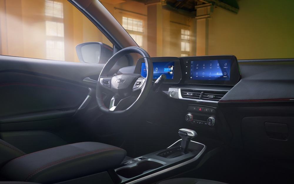 Интерьер Chevrolet Tracker