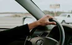 В России появилась возможность купить новый кроссовер Toyota чуть дороже 2 миллионов