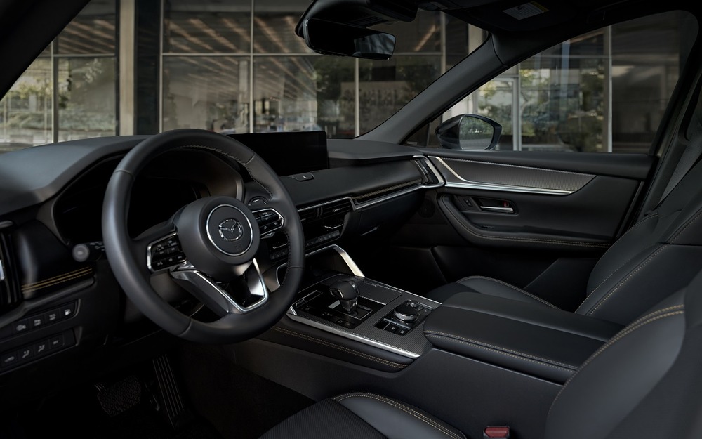 Интерьер Mazda CX-70 2026