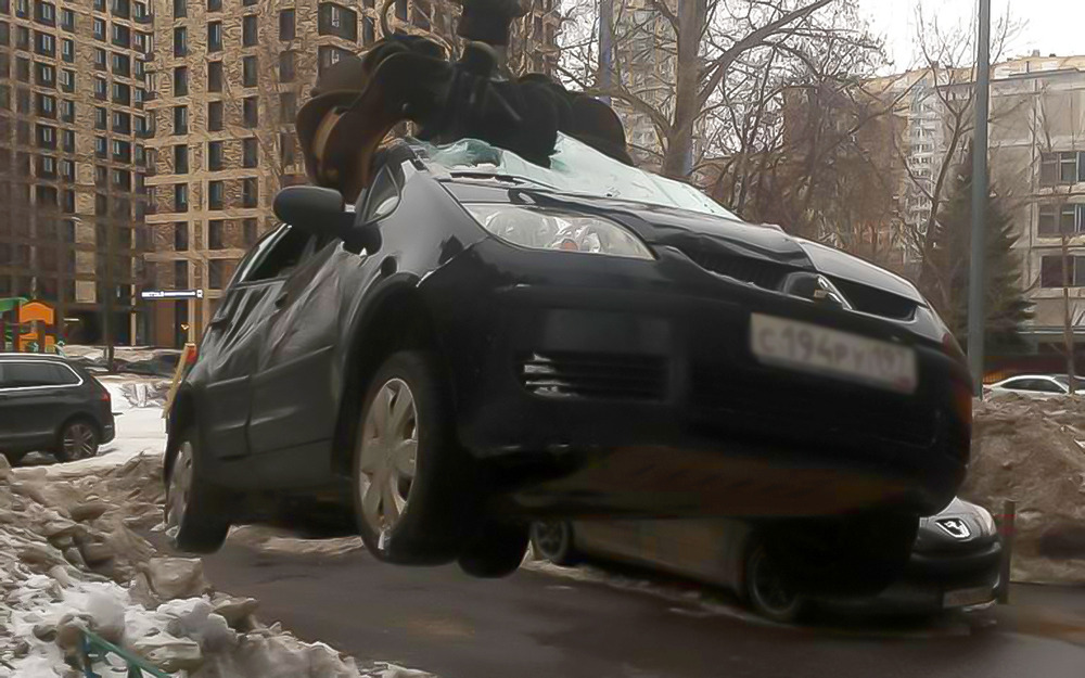 Утилизировать автохлам можно с помощью сервиса «Вывоз ненужных вещей»