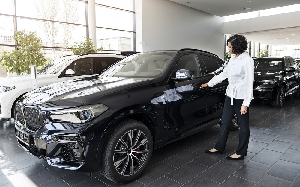 Продажи премиум-автомобилей в России внезапно начали расти