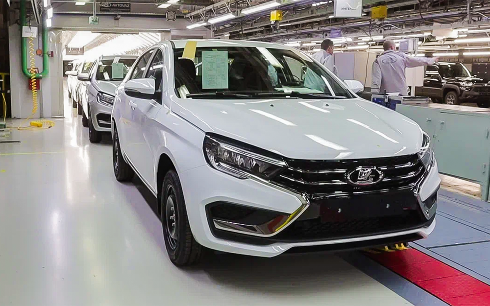 Автомобили Lada будут продавать в Дубае